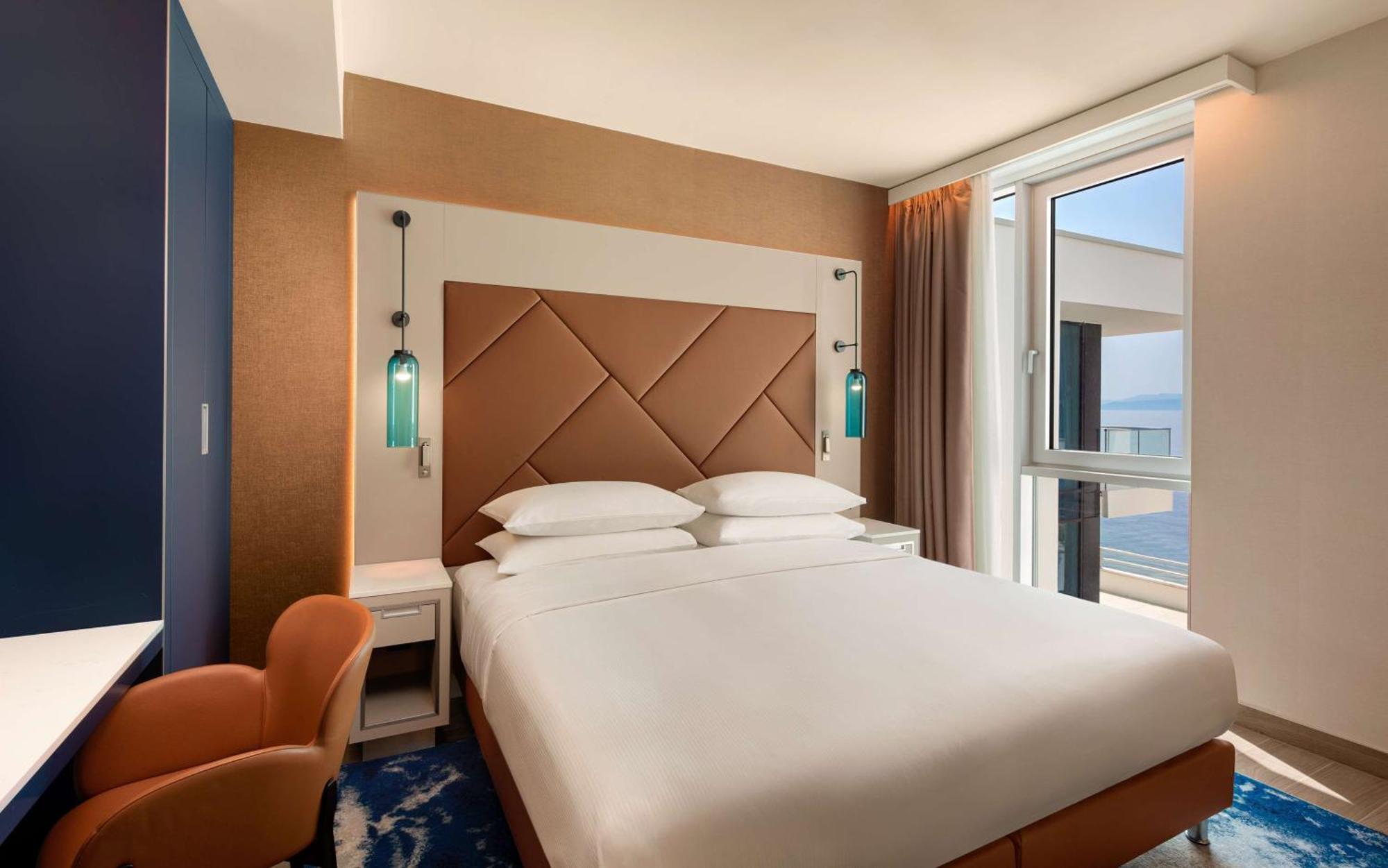 Hilton Rijeka Costabella Beach Resort And Spa Exterior photo A bedroom at the hotel