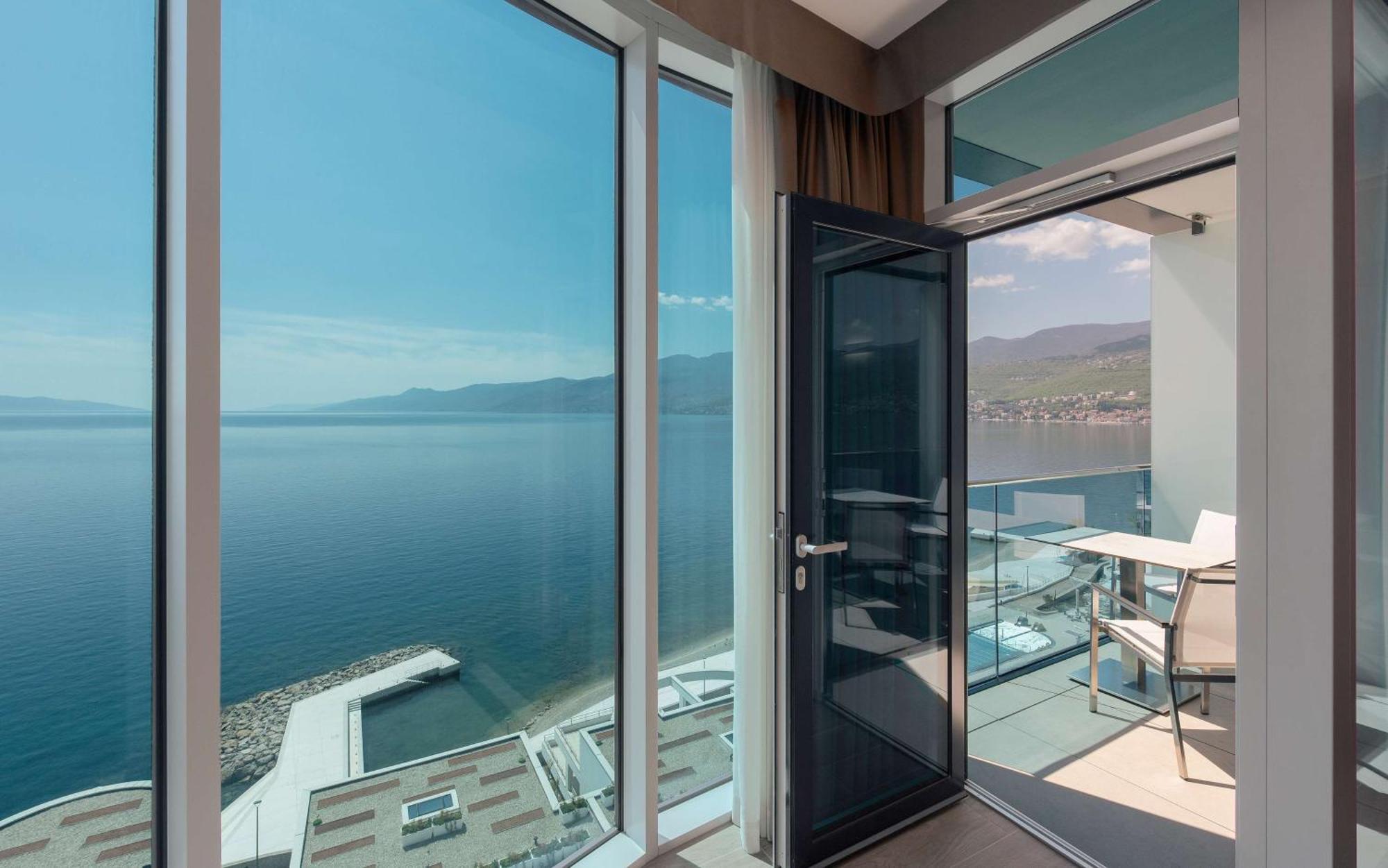 Hilton Rijeka Costabella Beach Resort And Spa Exterior photo